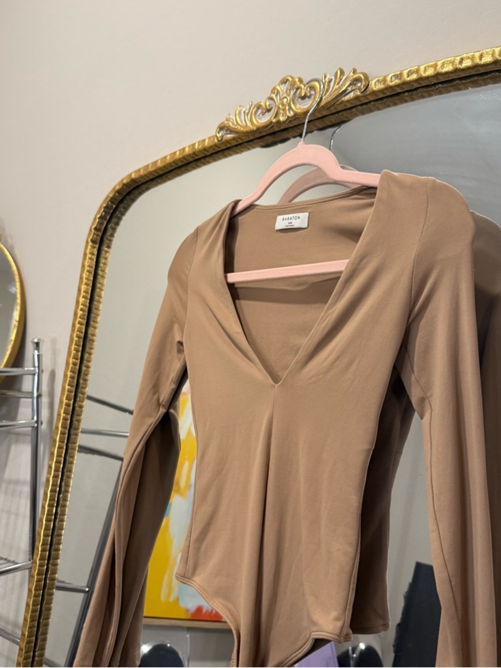 Babaton Taupe V-Neck Long Sleeve Bodysuit